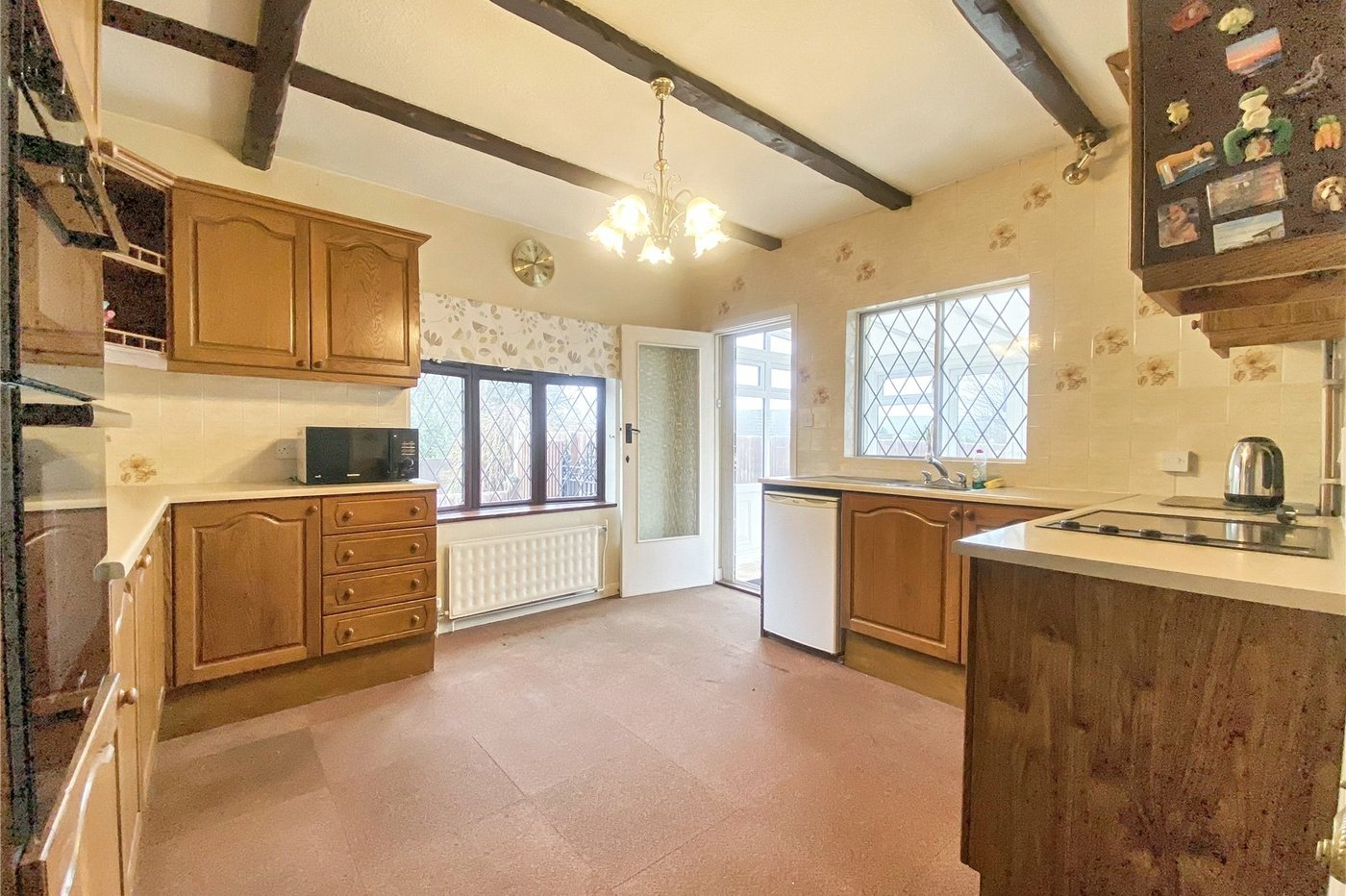 2 bedroom bungalow for sale in Sidcup | Robinson Jackson