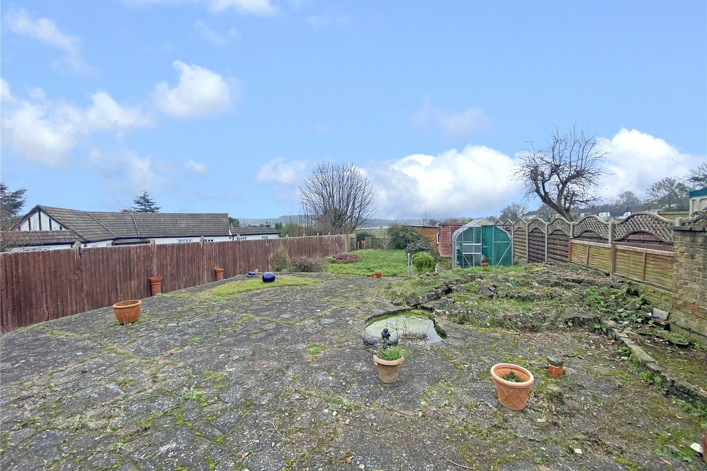 2 bedroom bungalow for sale in Sidcup | Robinson Jackson