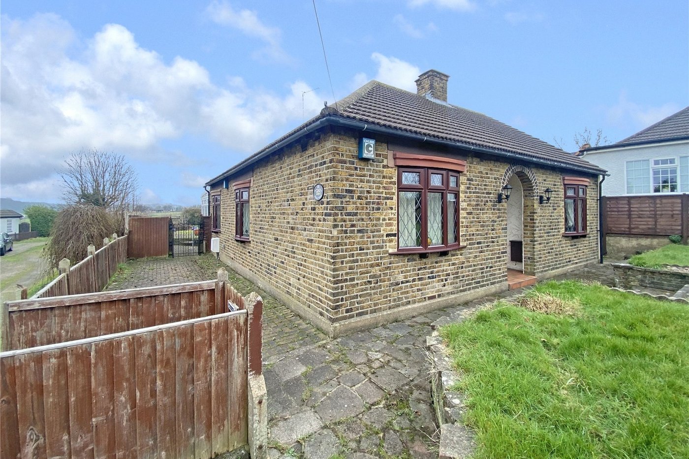2 bedroom bungalow for sale in Sidcup | Robinson Jackson