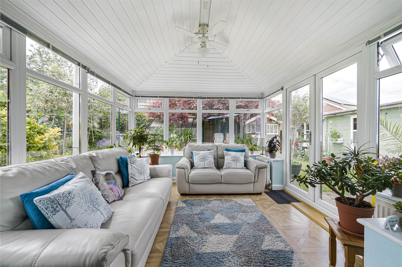 2 bedroom bungalow for sale in Cliffe | Robinson Michael & Jackson