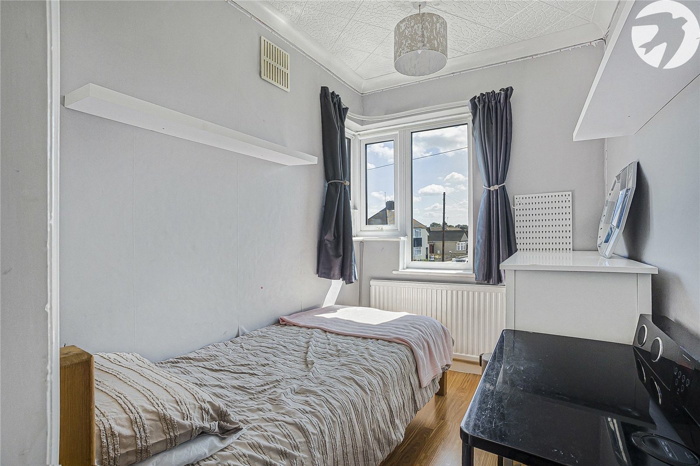 3 bedroom house for sale in West Dartford | Robinson Jackson