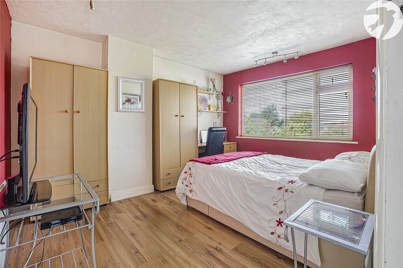 3 bedroom house for sale in West Dartford | Robinson Jackson