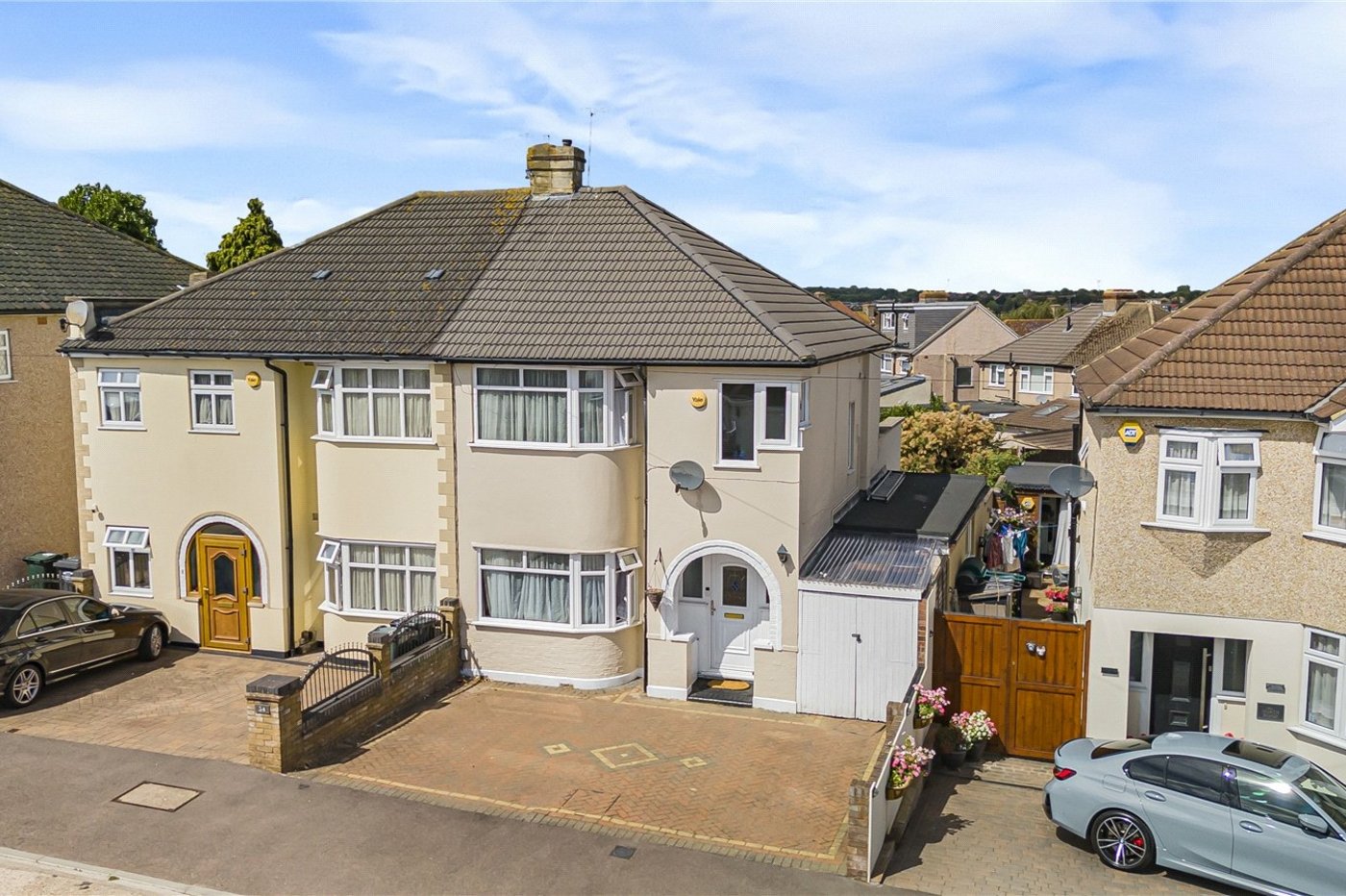 3 bedroom house for sale in West Dartford | Robinson Jackson