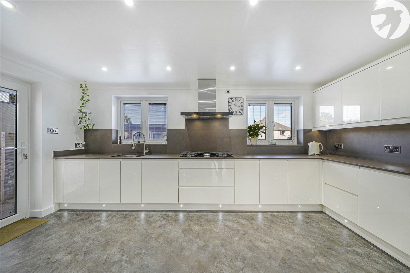 3 bedroom house for sale in West Dartford | Robinson Jackson