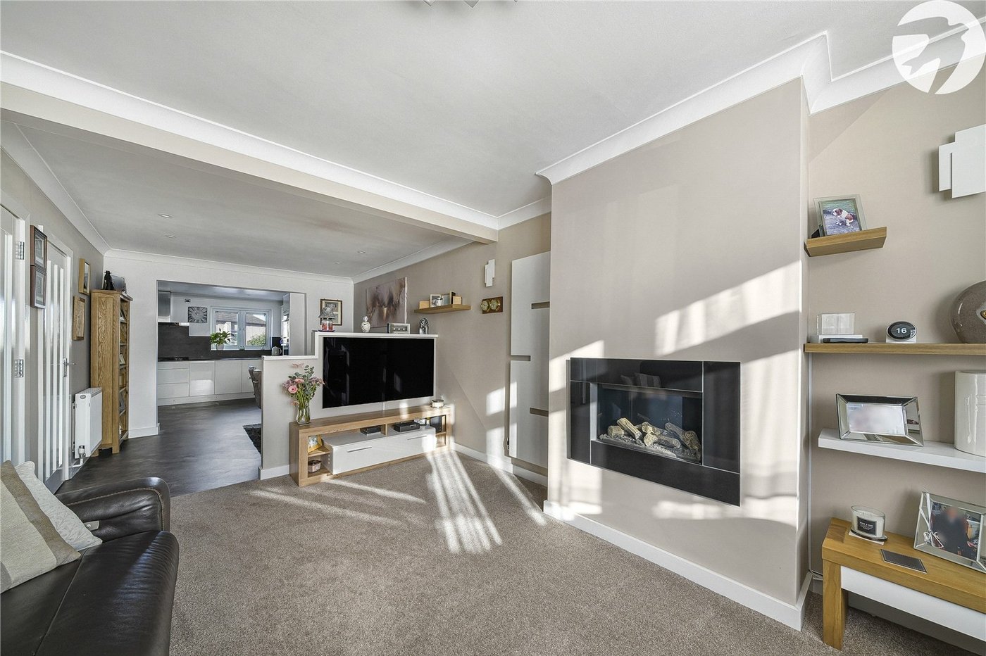 3 bedroom house for sale in West Dartford | Robinson Jackson