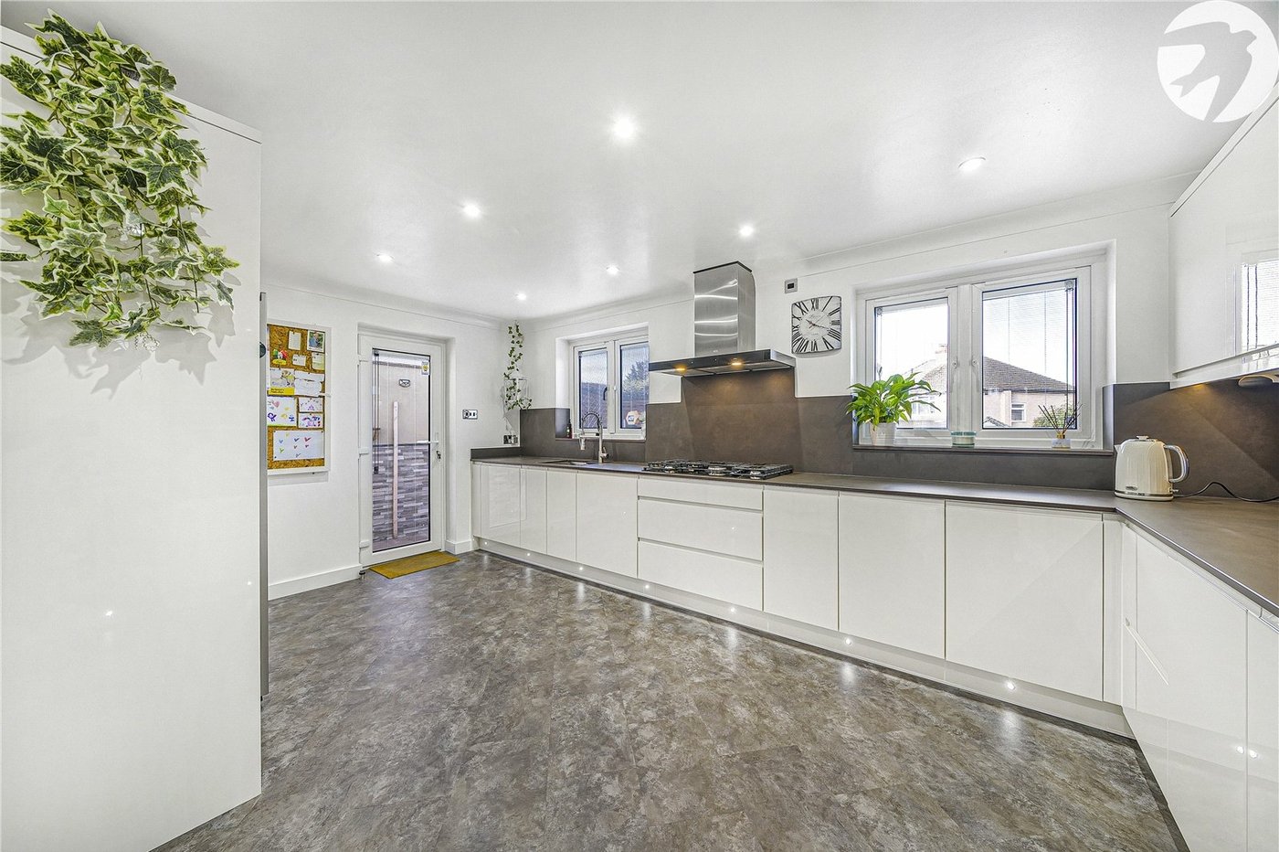 3 bedroom house for sale in West Dartford | Robinson Jackson