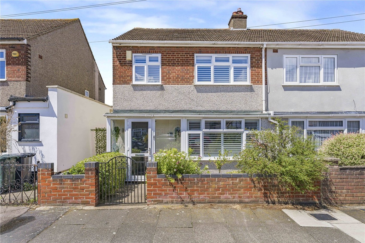 3 bedroom house for sale in West Dartford | Robinson Jackson