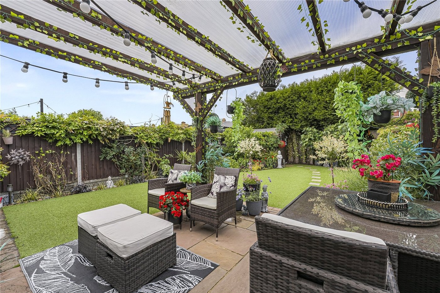 3 bedroom house for sale in West Dartford | Robinson Jackson