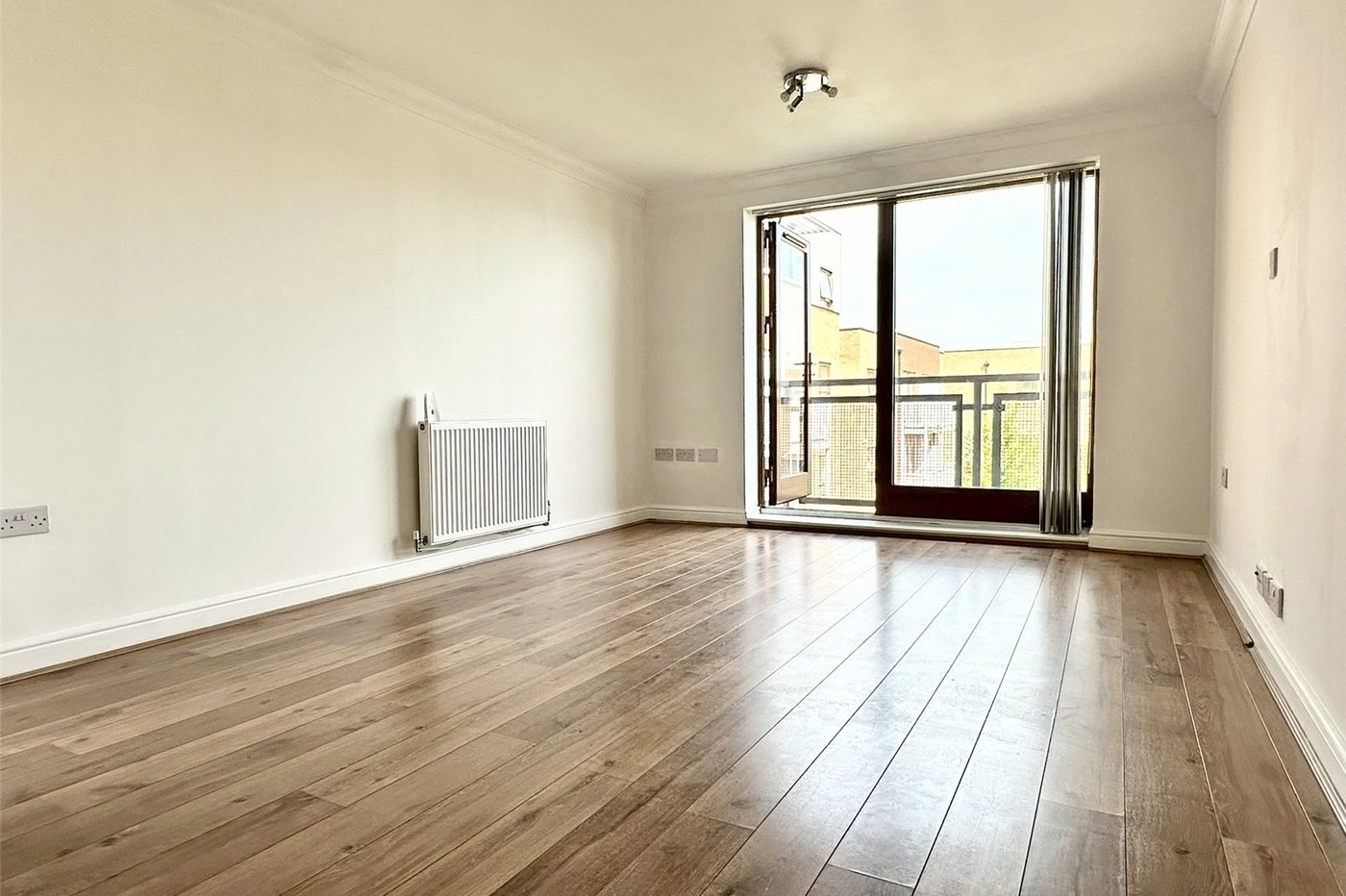 1 bedroom property for sale in Greenhithe | Robinson Jackson