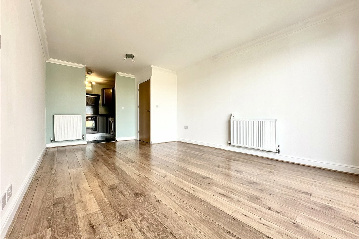 1 bedroom property for sale in Greenhithe | Robinson Jackson