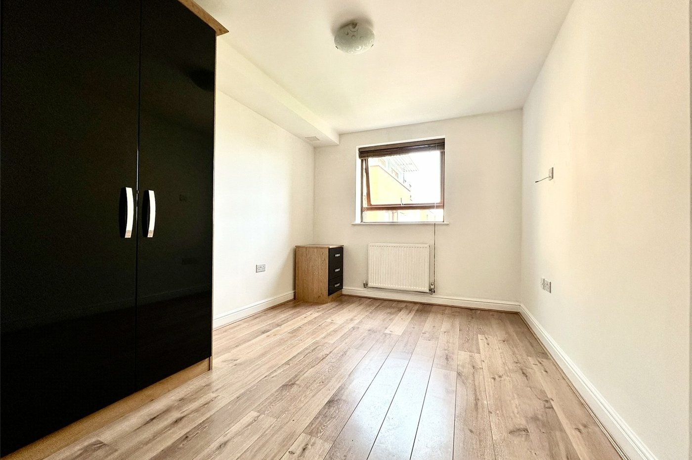 1 bedroom property for sale in Greenhithe | Robinson Jackson