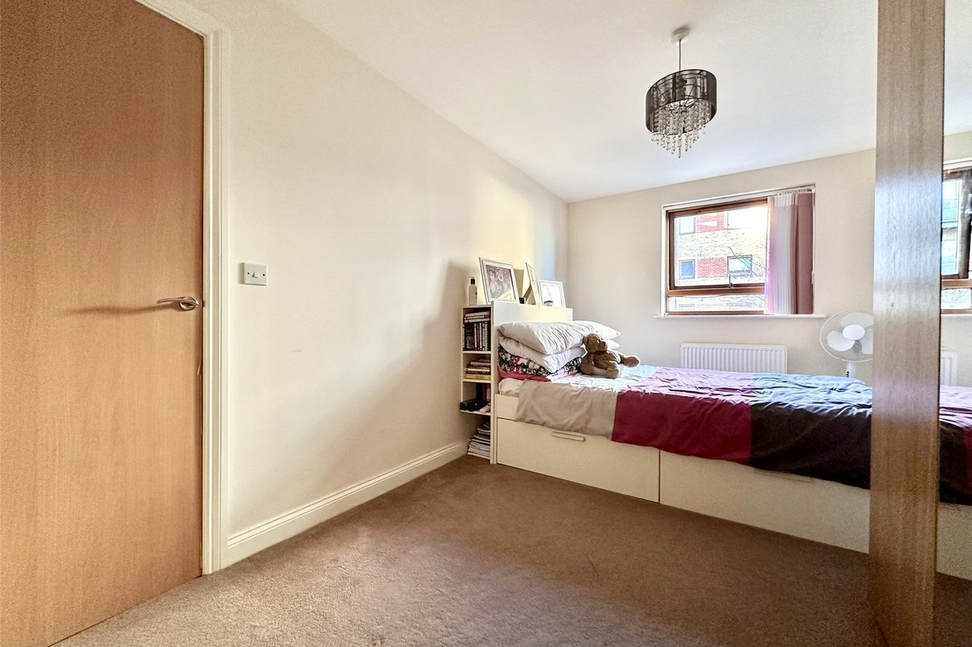 2 bedroom property for sale in Greenhithe | Robinson Jackson