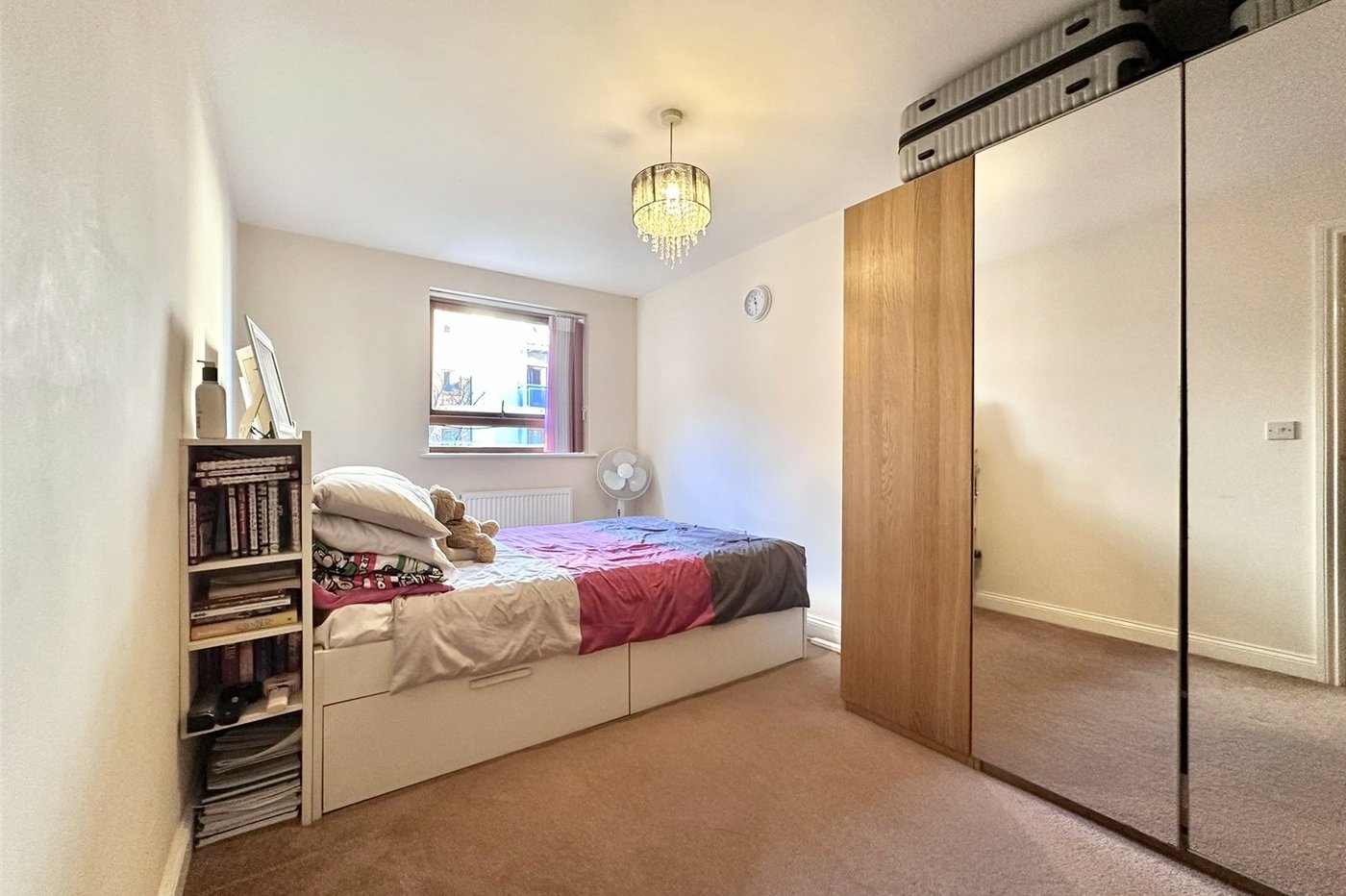 2 bedroom property for sale in Greenhithe | Robinson Jackson