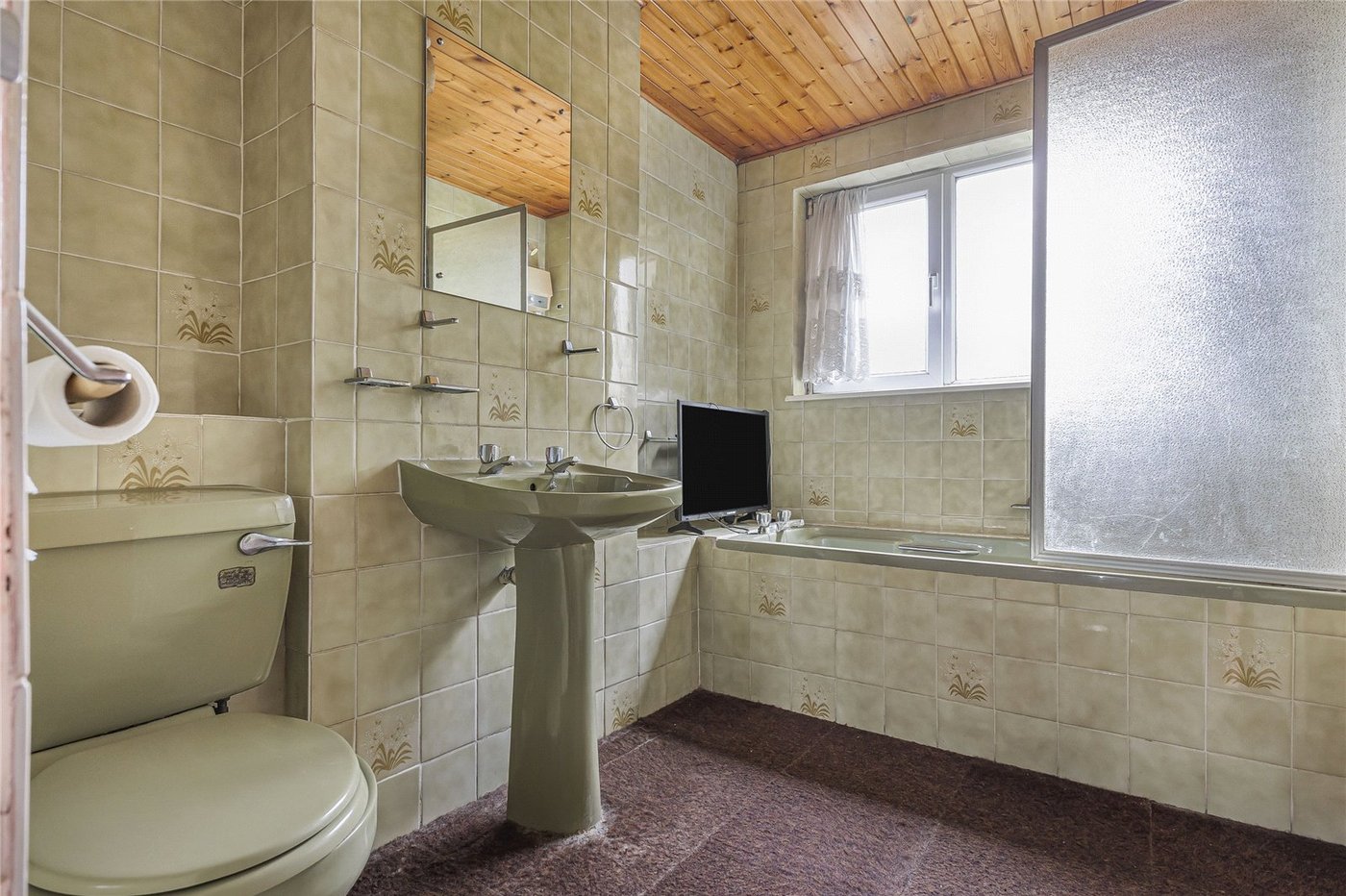 3 bedroom property for sale in Rochester | Robinson Michael & Jackson