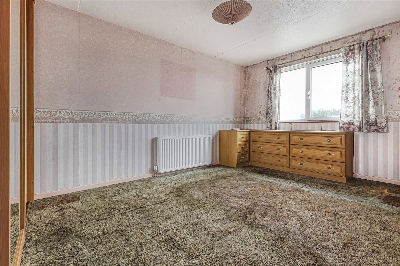 3 bedroom property for sale in Rochester | Robinson Michael & Jackson