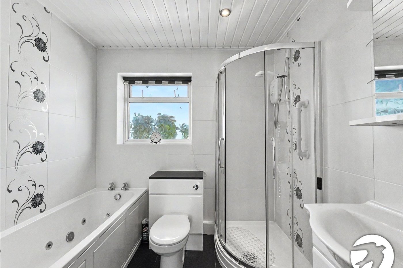 1 bedroom bungalow for sale in Sittingbourne | Robinson Michael & Jackson