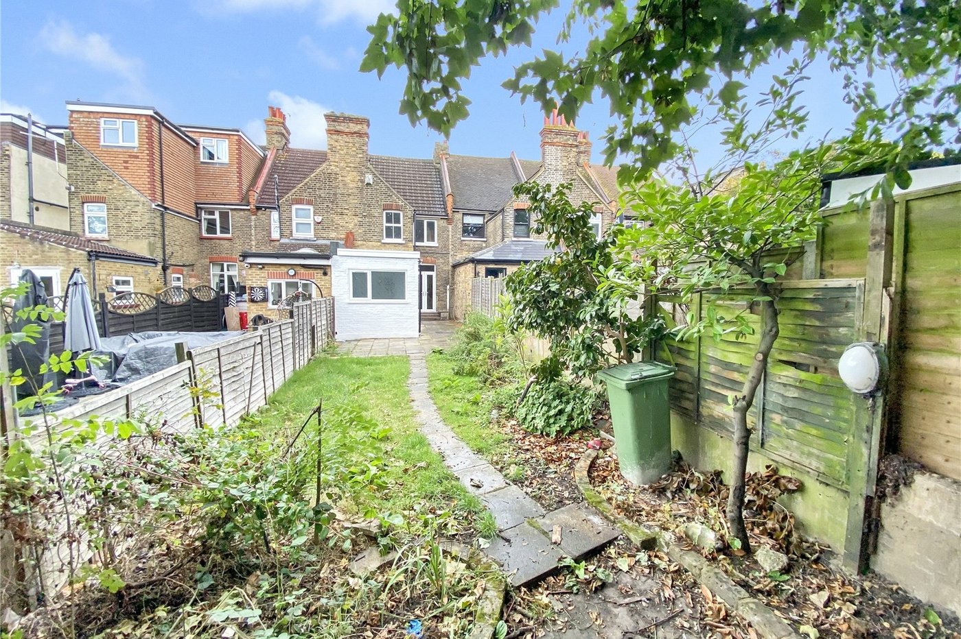2 bedroom house for sale in Sidcup | Robinson Jackson