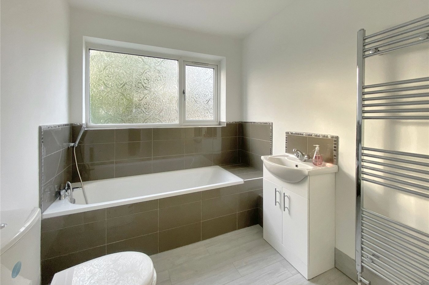 2 bedroom house for sale in Sidcup | Robinson Jackson