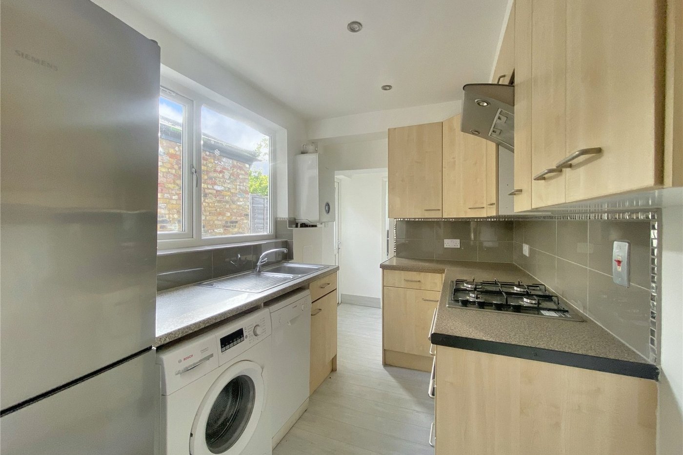 2 bedroom house for sale in Sidcup | Robinson Jackson