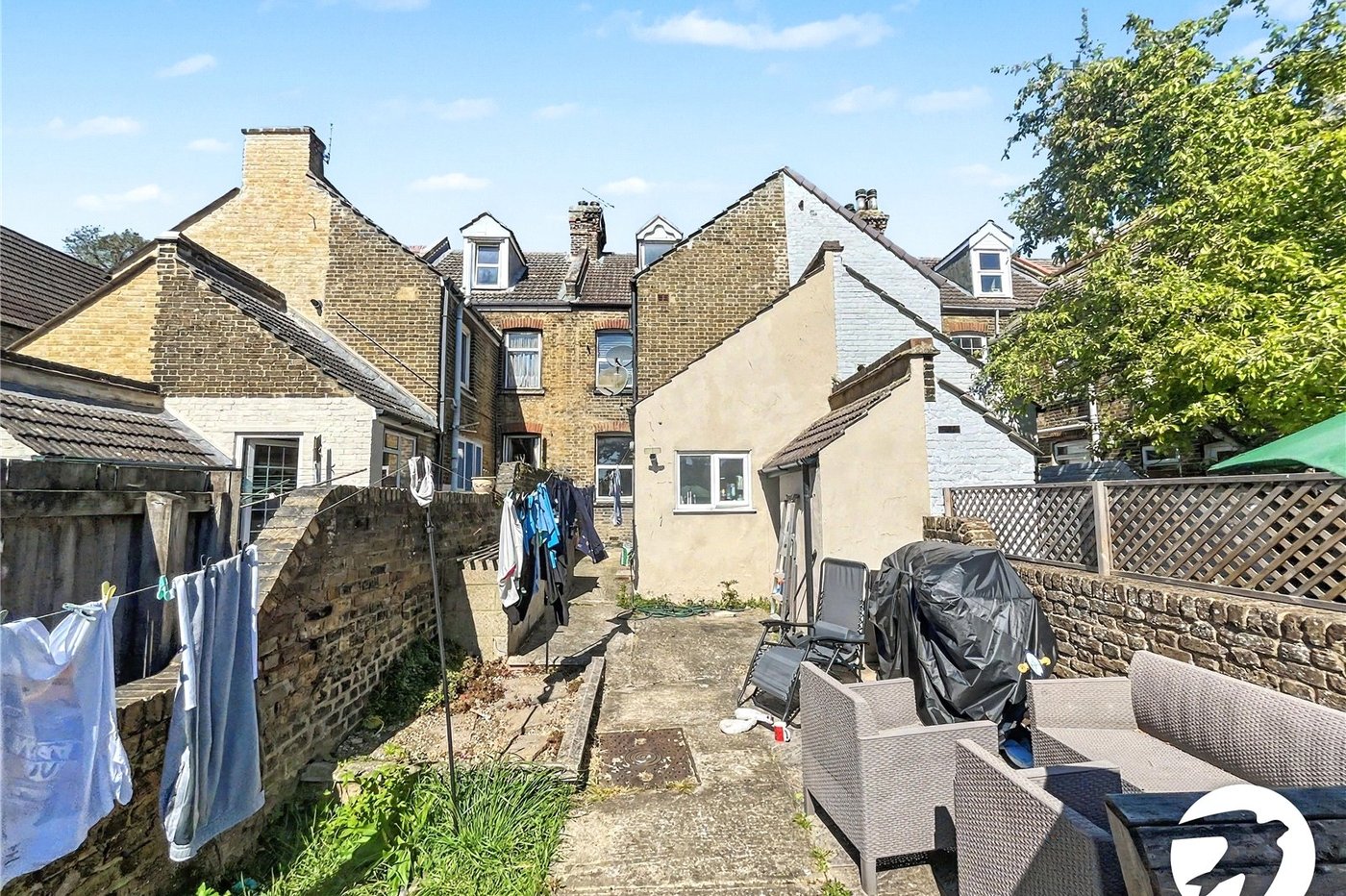 4 bedroom house for sale in Strood | Robinson Michael & Jackson