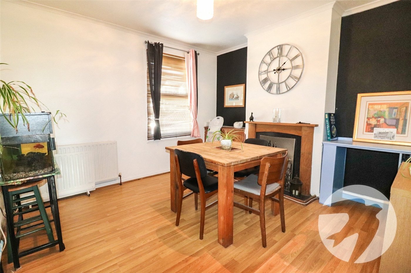 3 bedroom house for sale in Erith | Robinson Jackson