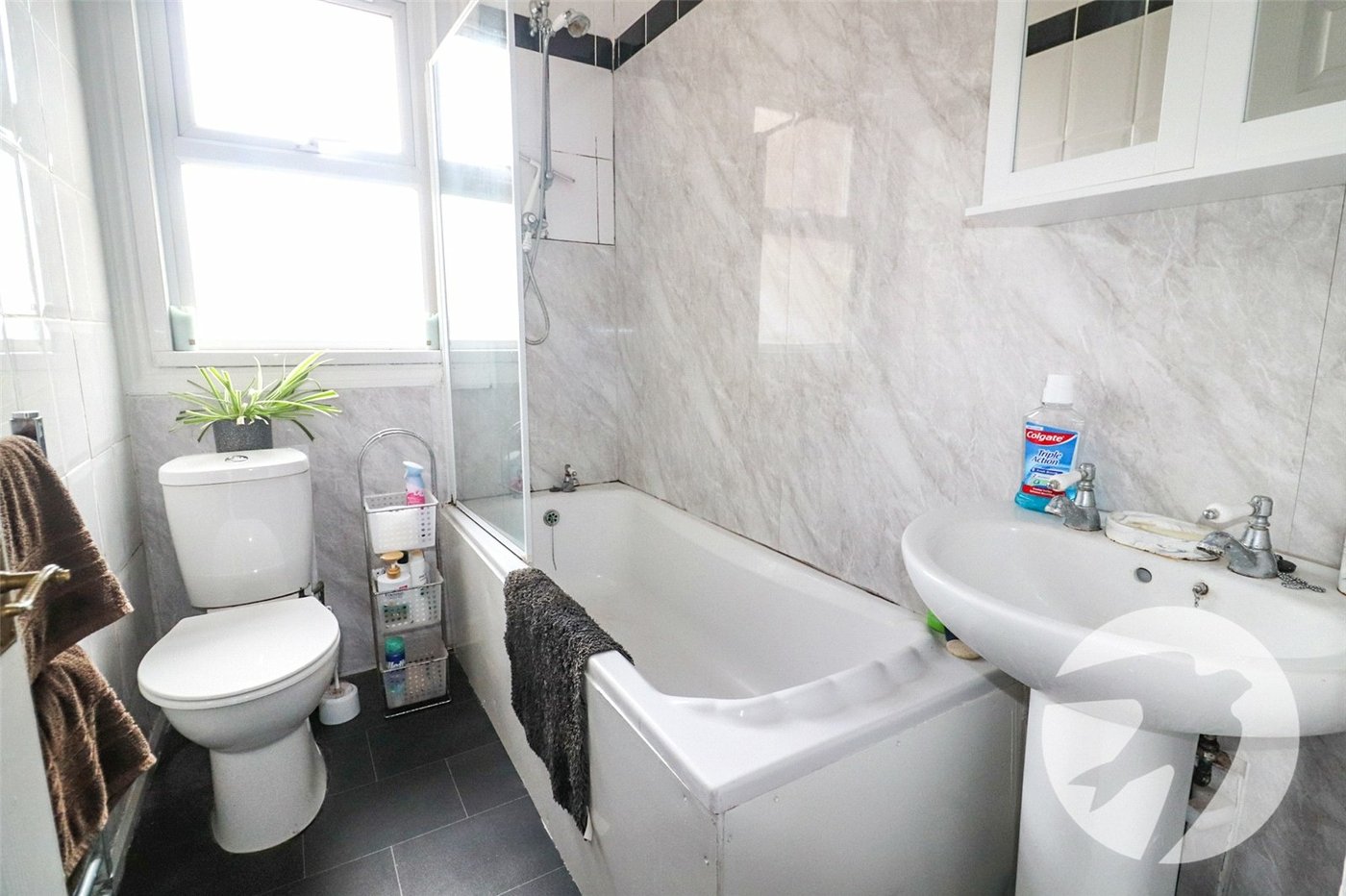 3 bedroom house for sale in Erith | Robinson Jackson