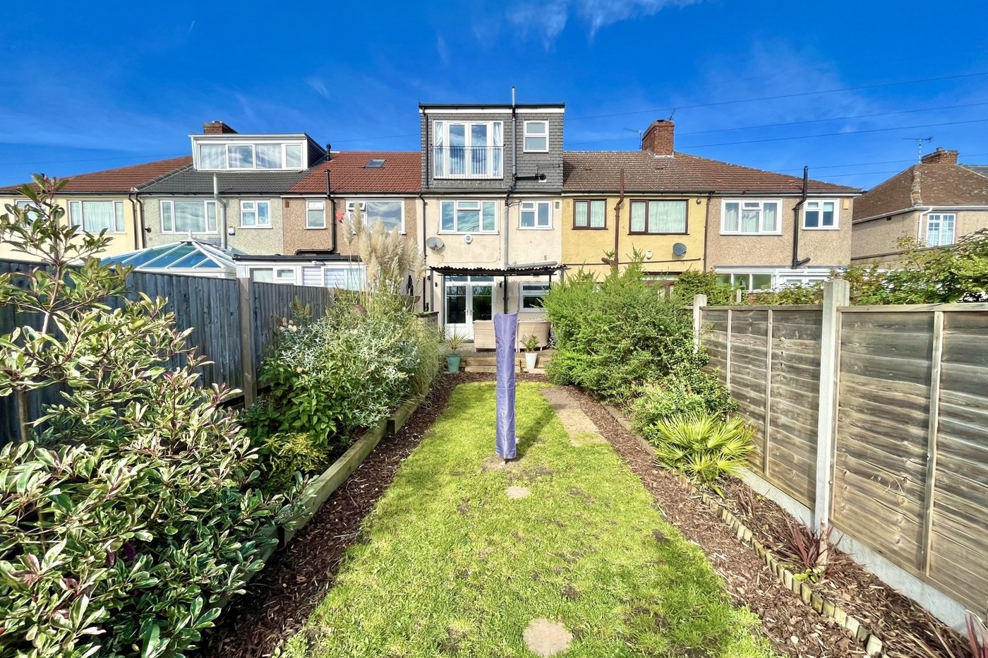 4 bedroom house for sale in South Welling | Robinson Jackson