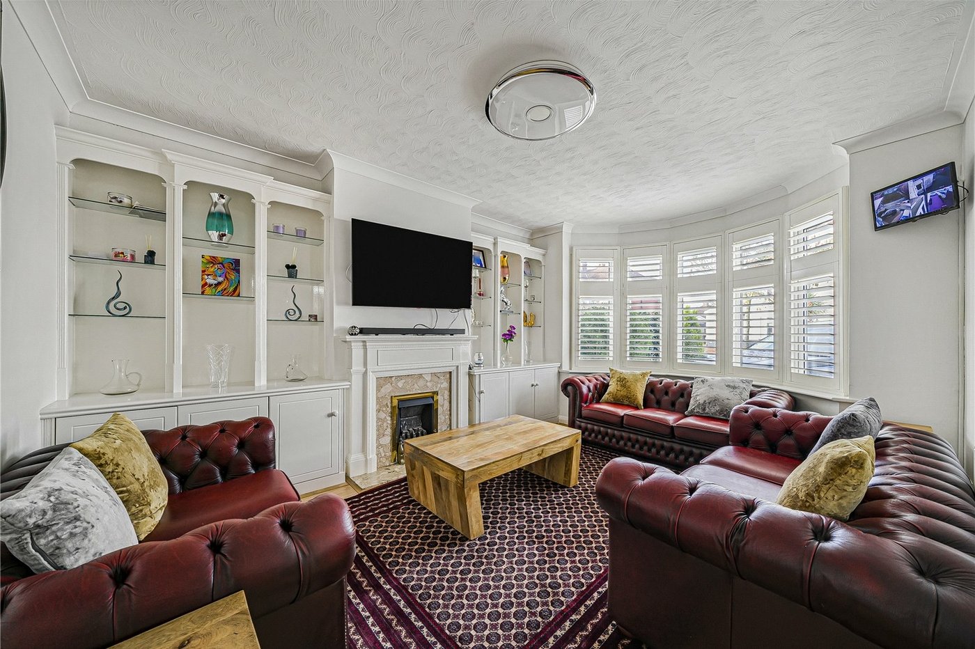 5 bedroom house for sale in South Welling | Robinson Jackson