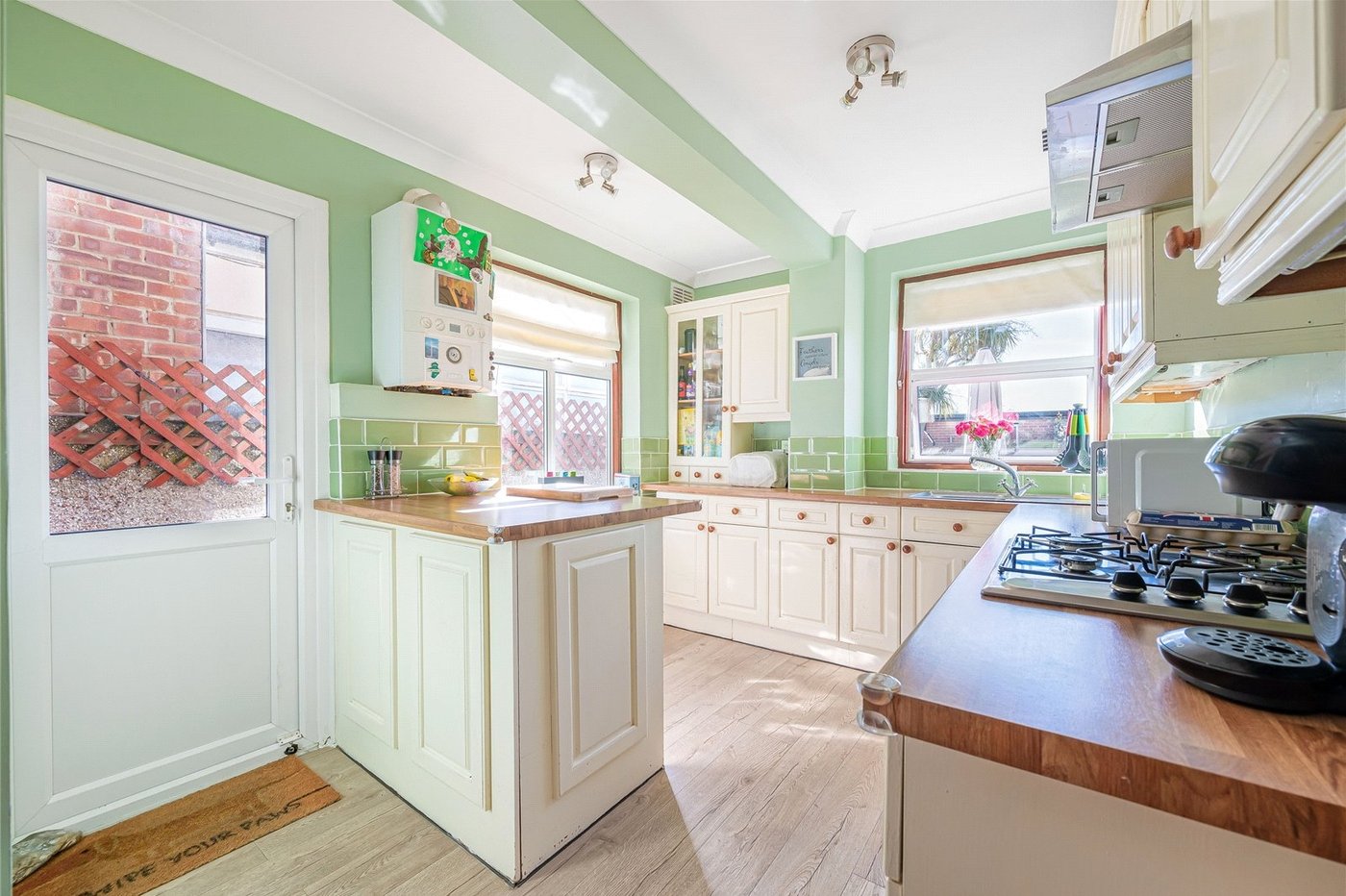 3 bedroom house for sale in South Welling | Robinson Jackson
