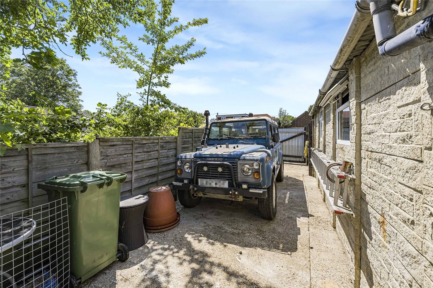 5 bedroom house for sale in Welling | Robinson Jackson