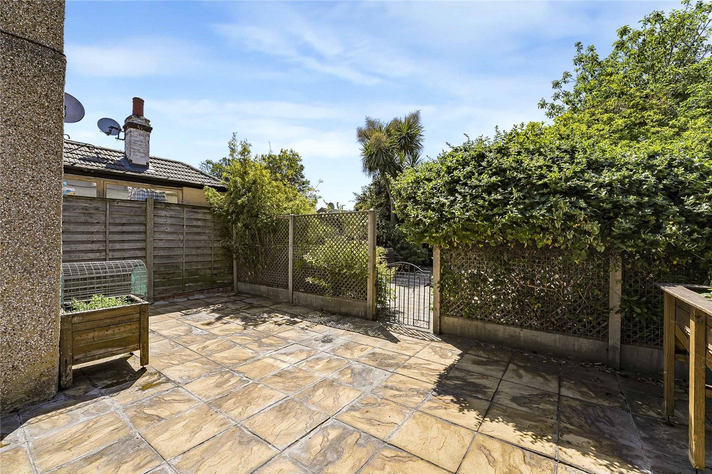 5 bedroom house for sale in Welling | Robinson Jackson