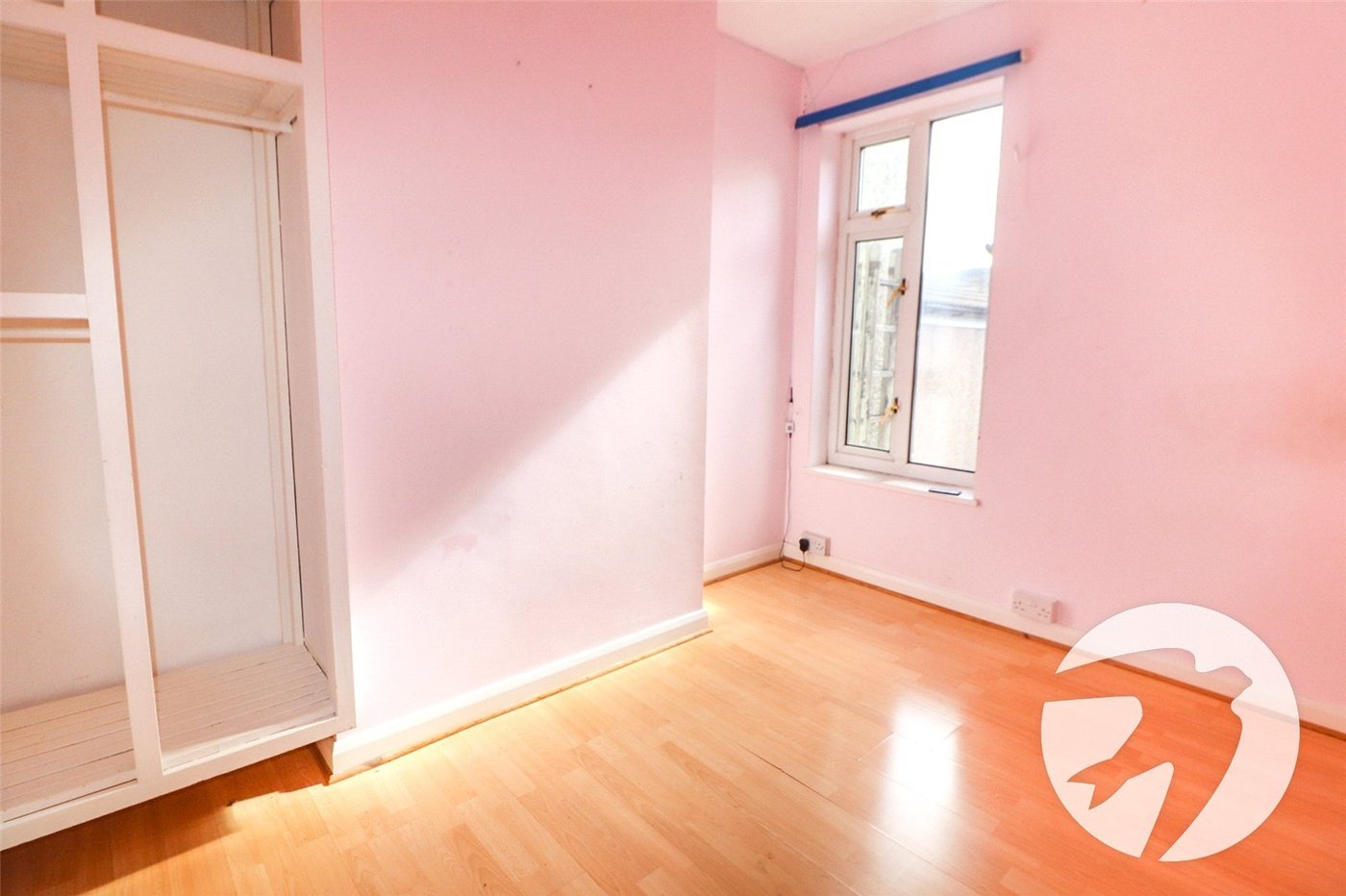3 bedroom house for sale in Erith | Robinson Jackson