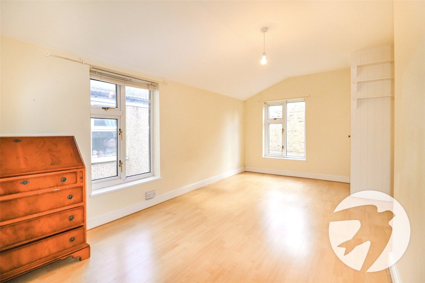 3 bedroom house for sale in Erith | Robinson Jackson