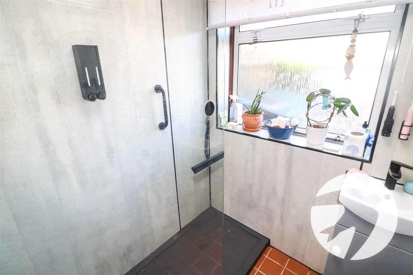 3 bedroom house for sale in Erith | Robinson Jackson