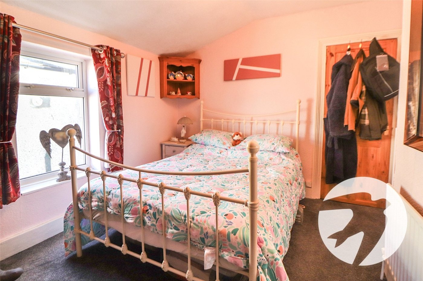 3 bedroom house for sale in Erith | Robinson Jackson
