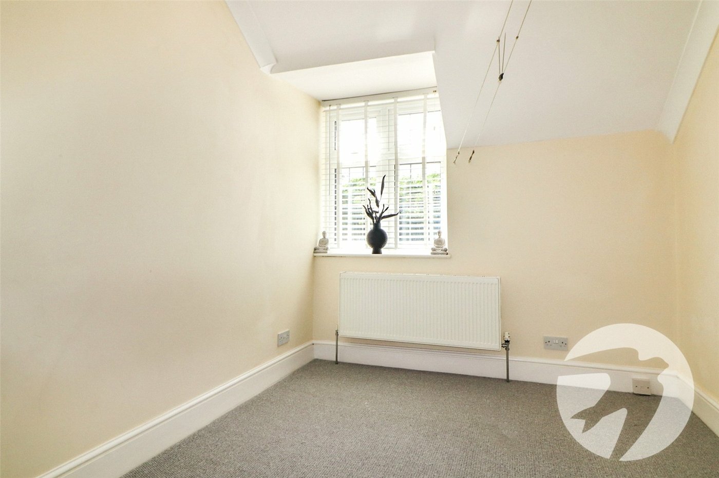 2 bedroom house for sale in Northumberland Heath | Robinson Jackson