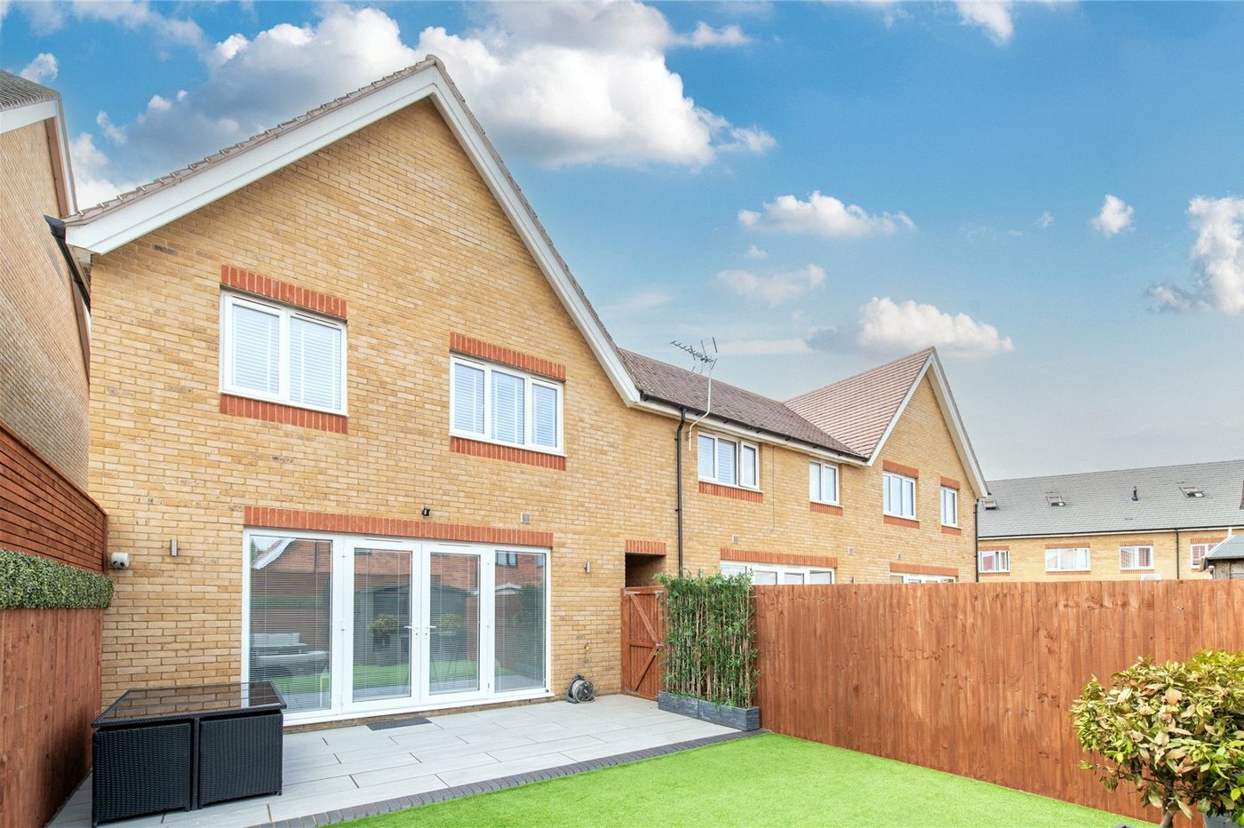 3 bedroom house for sale in Rochester | Robinson Michael & Jackson