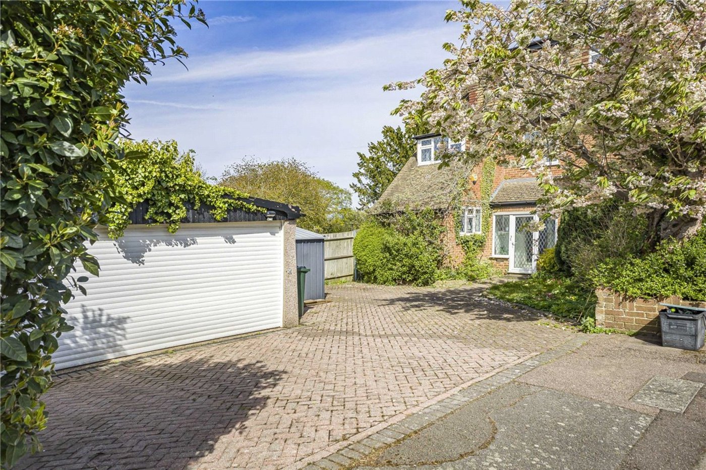 4 bedroom house for sale in Orpington | Robinson Jackson