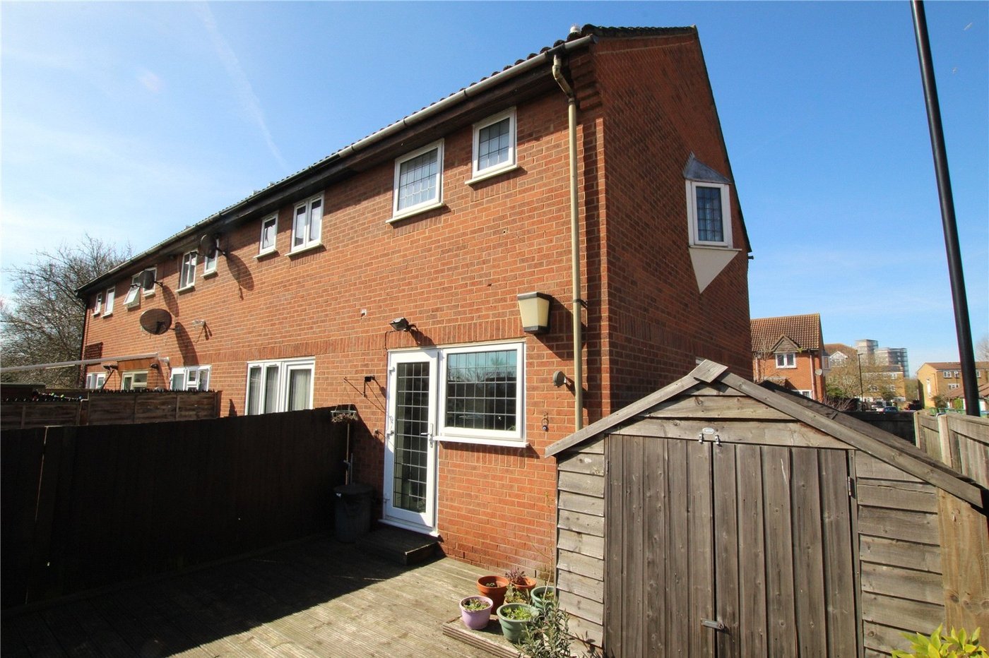 2 bedroom house for sale in Thamesmead | Robinson Jackson