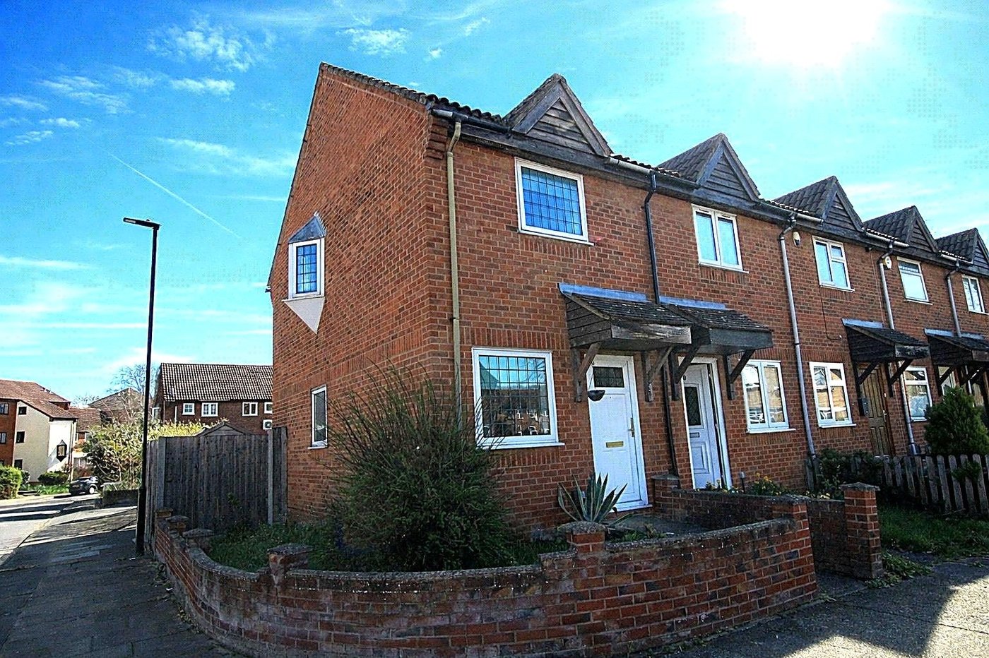 2 bedroom house for sale in Thamesmead | Robinson Jackson