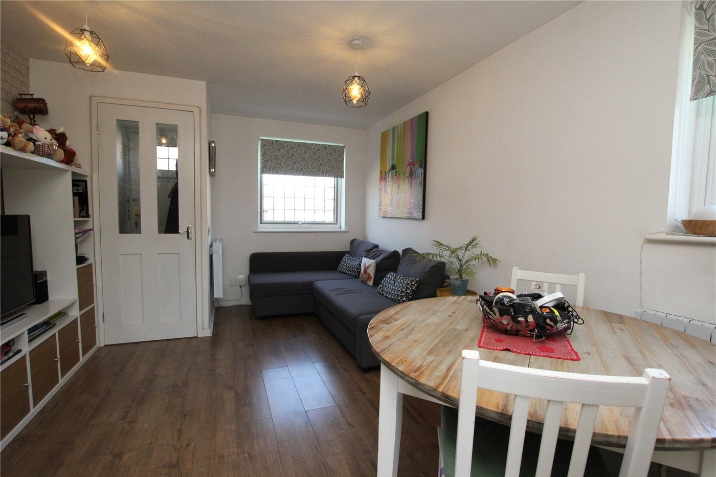 2 bedroom house for sale in Thamesmead | Robinson Jackson