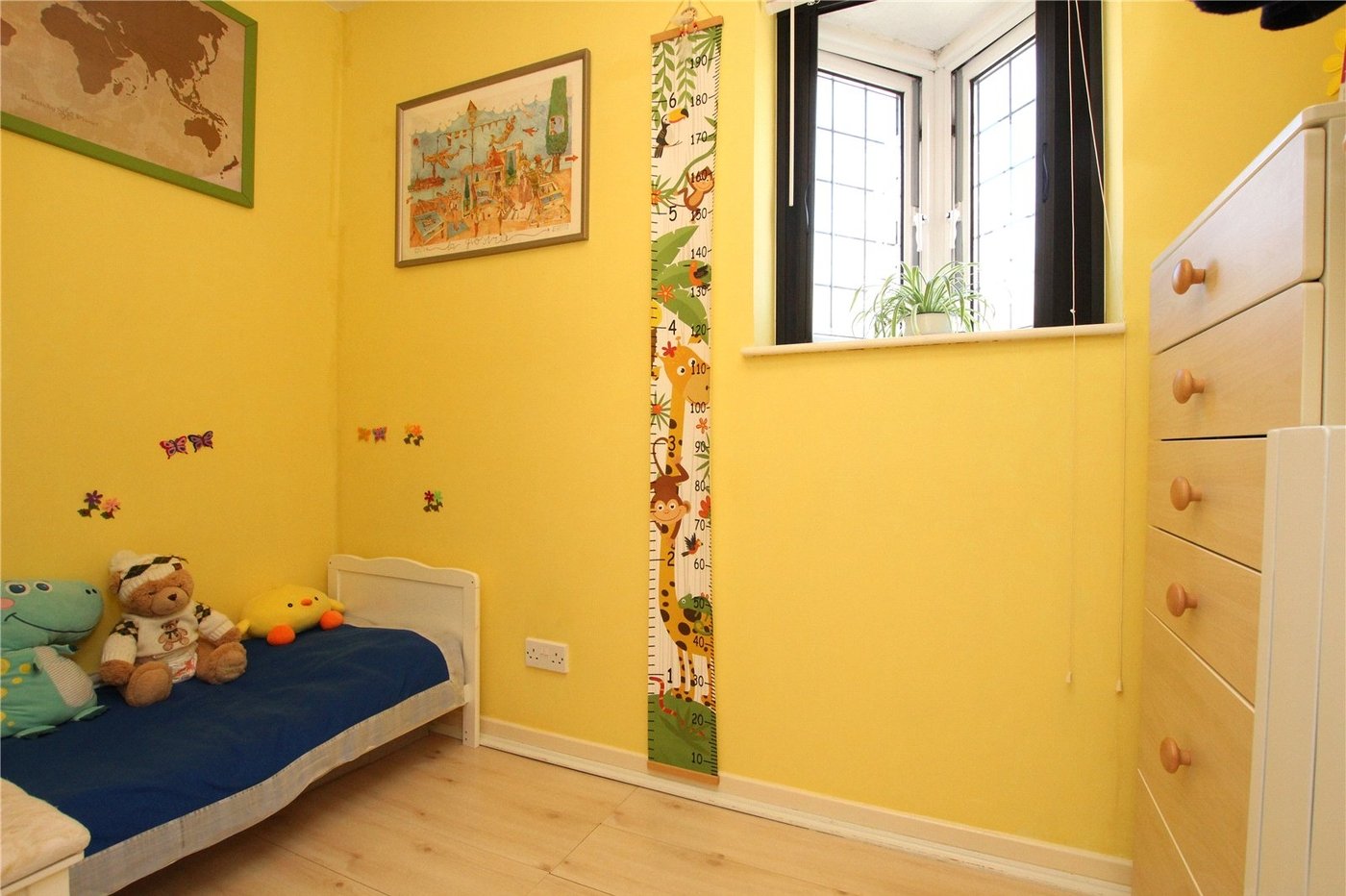 2 bedroom house for sale in Thamesmead | Robinson Jackson