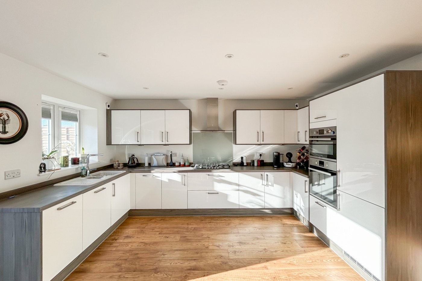 4 bedroom house for sale in Rainham | Robinson Michael & Jackson