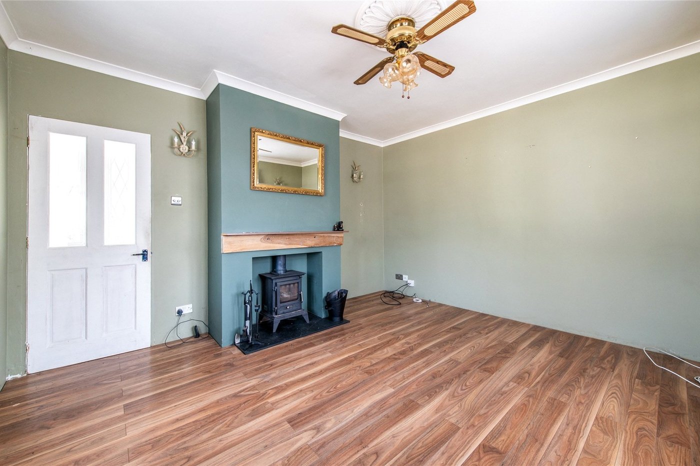 2 bedroom bungalow for sale in Leysdown-on-Sea | Robinson Michael & Jackson