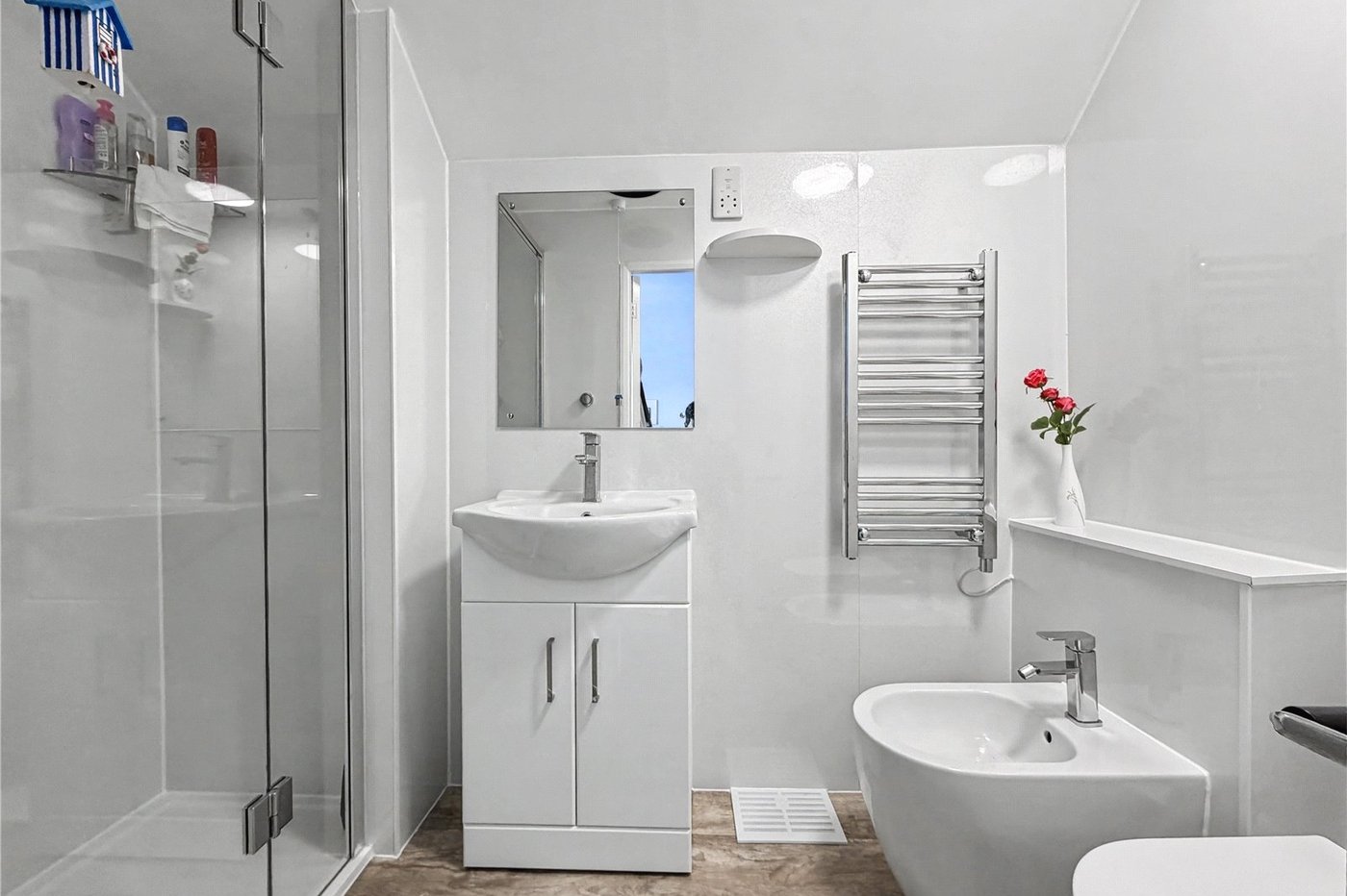 4 bedroom house for sale in Upchurch | Robinson Michael & Jackson