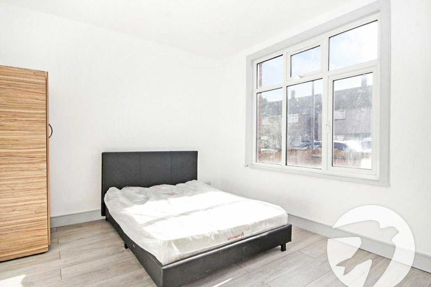 3 bedroom house for sale in Erith | Robinson Jackson