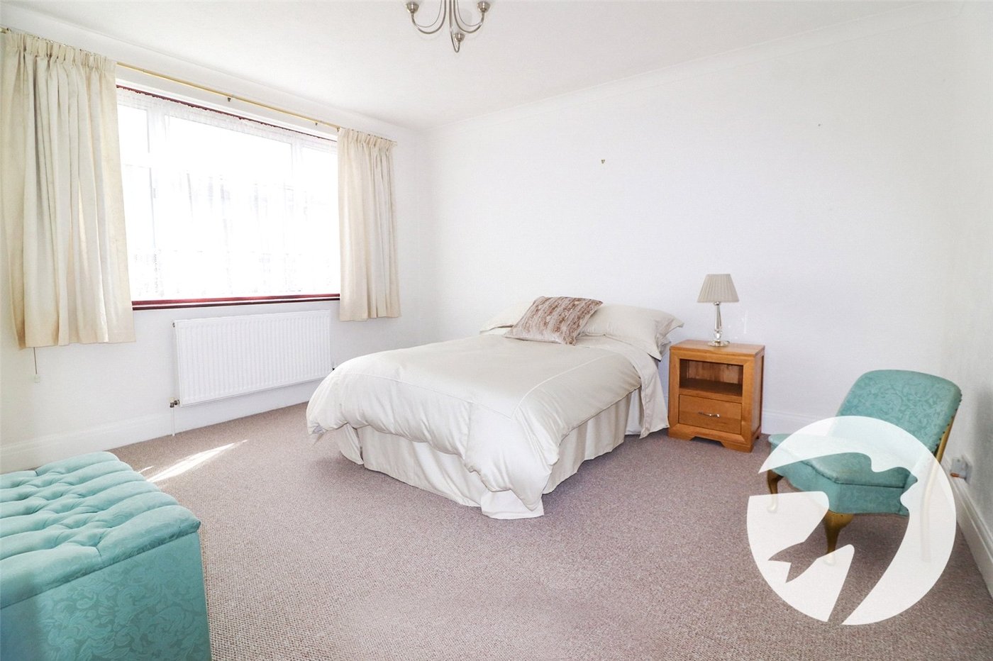 2 bedroom bungalow for sale in Erith | Robinson Jackson