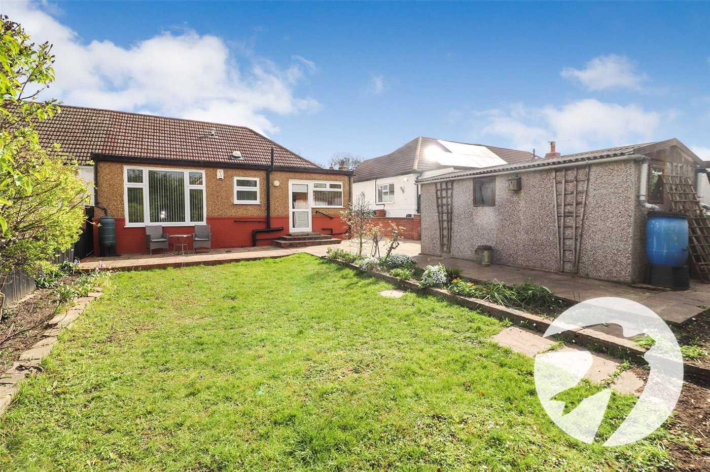 2 bedroom bungalow for sale in Erith | Robinson Jackson