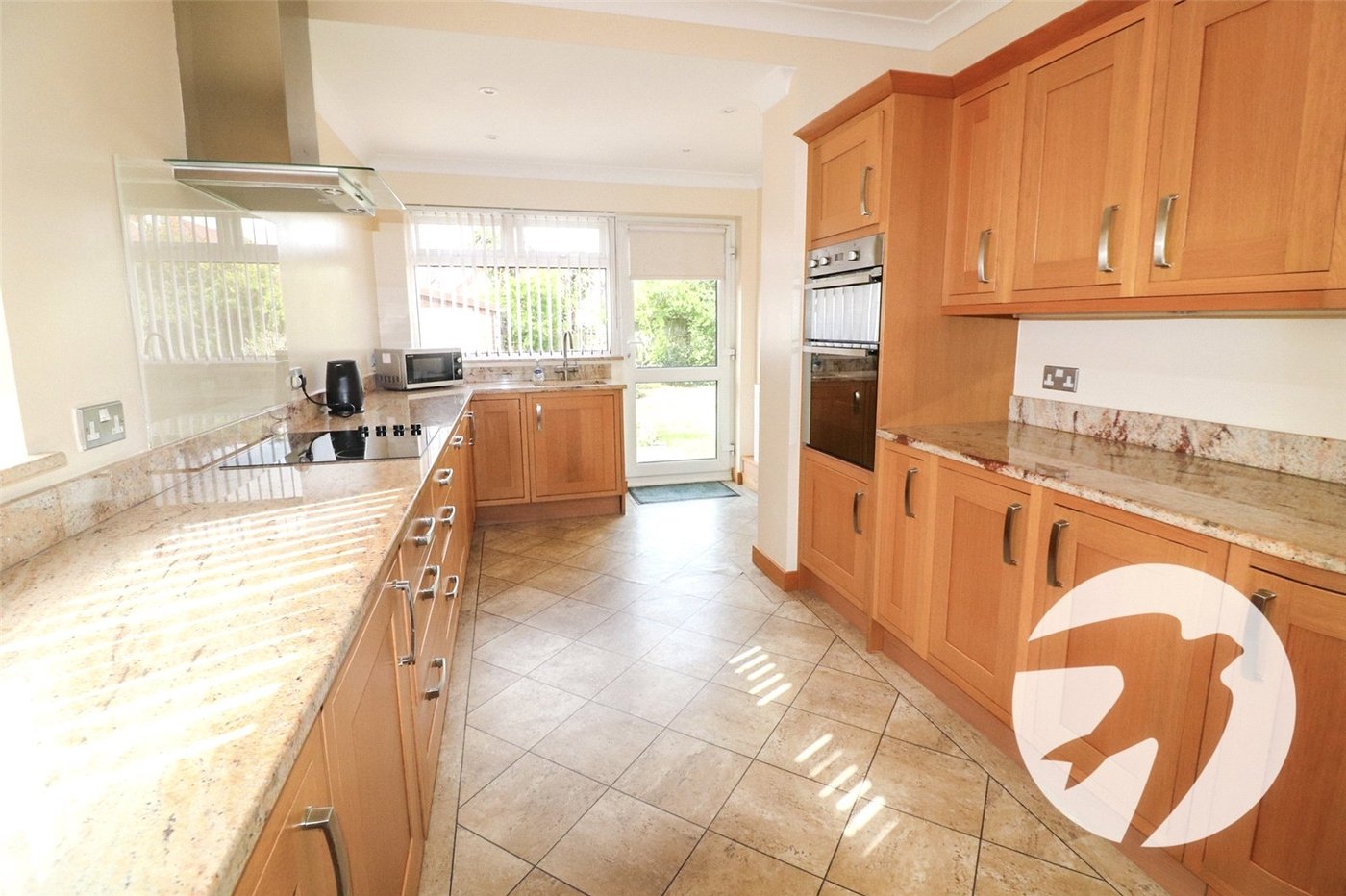 2 bedroom bungalow for sale in Erith | Robinson Jackson