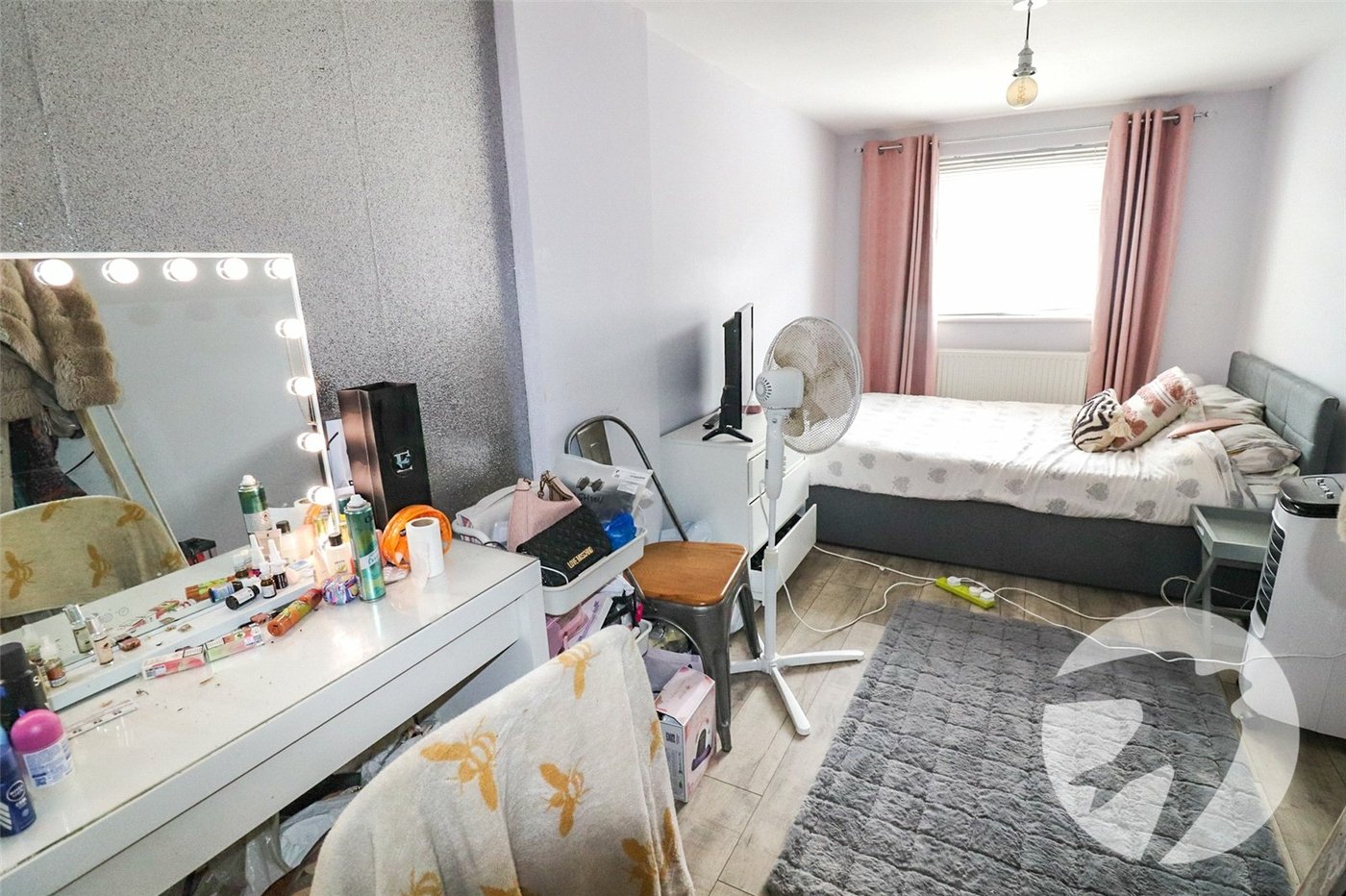 4 bedroom bungalow for sale in Northumberland Heath | Robinson Jackson